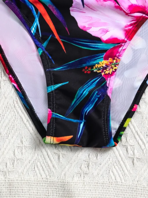 Costum de baie multicolor doua piese Calla