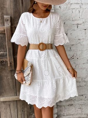 Rochie albă brodată din bumbac cu mânecă trei sferturi Elena Image